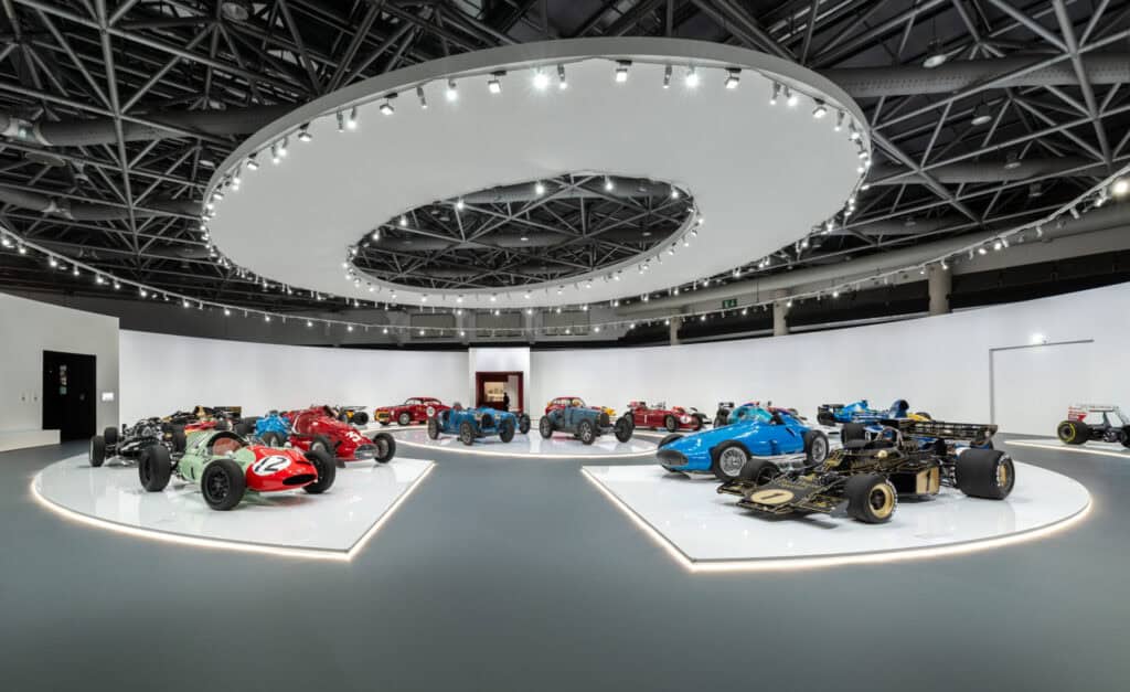 Salle4 LeGrandPrixdeMonaco3CGrimaldiForumMonaco EricZaragoza